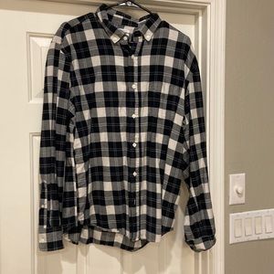 Men’s Old Navy black and white flannel size extra large